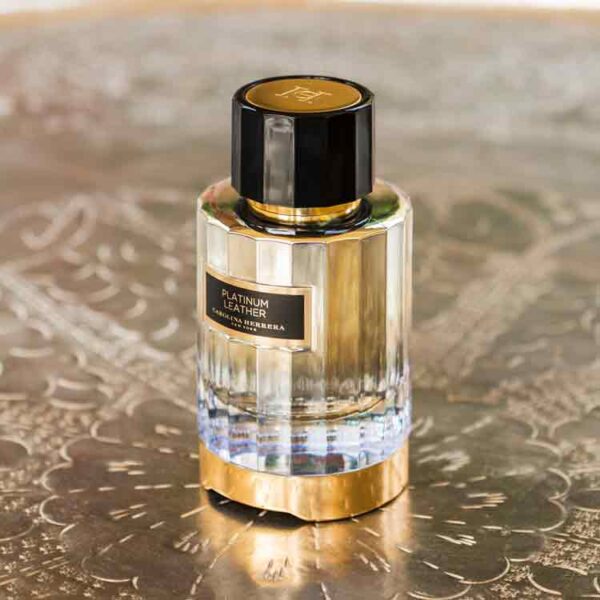 خرید عطر کارولینا هررا پلاتینیوم لدر