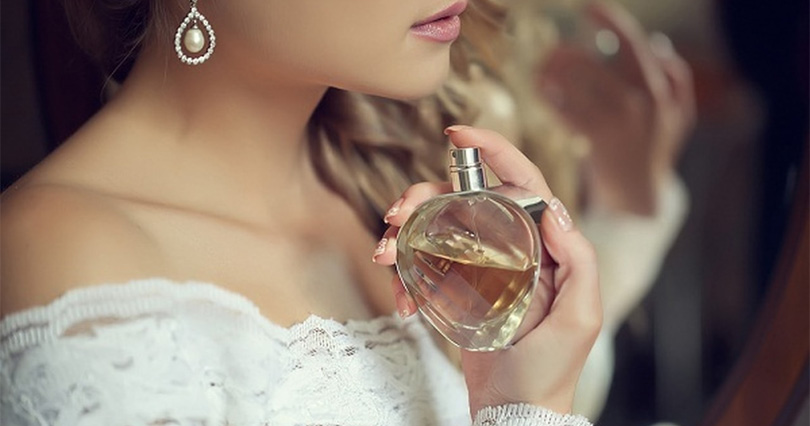 عطر های زنانه خنک با خط بوی بالا